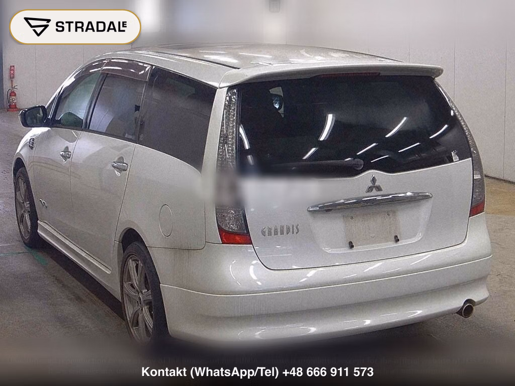 MITSUBISHI GRANDIS, miniaturka 3