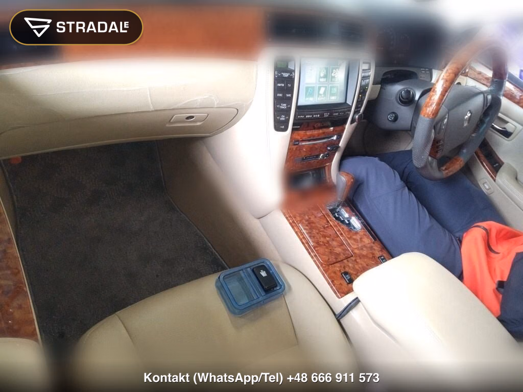 TOYOTA CROWN 4D ROYAL SALOON, miniaturka 4