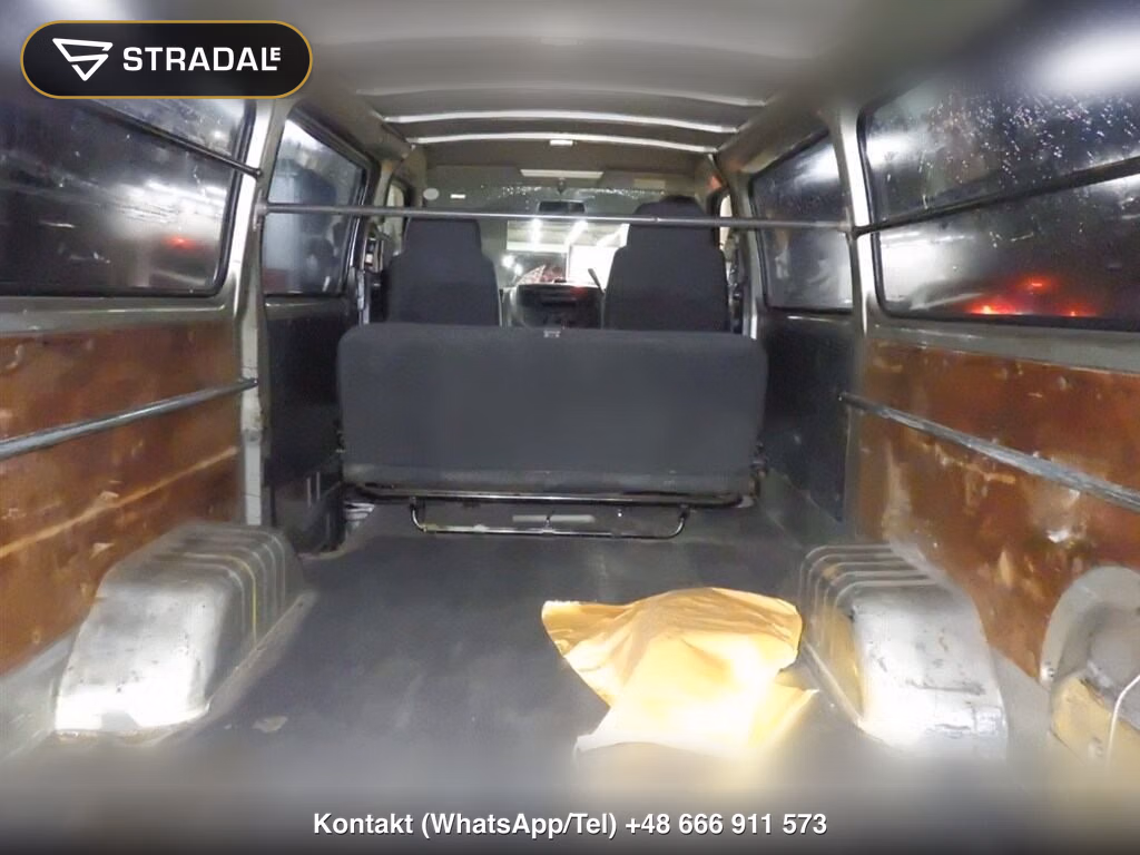 NISSAN CARAVAN 4D, miniaturka 7
