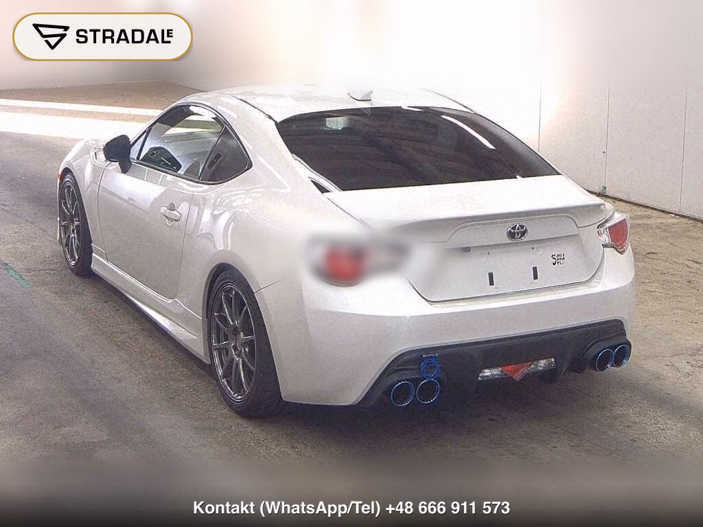 TOYOTA 86 GT, miniaturka 3