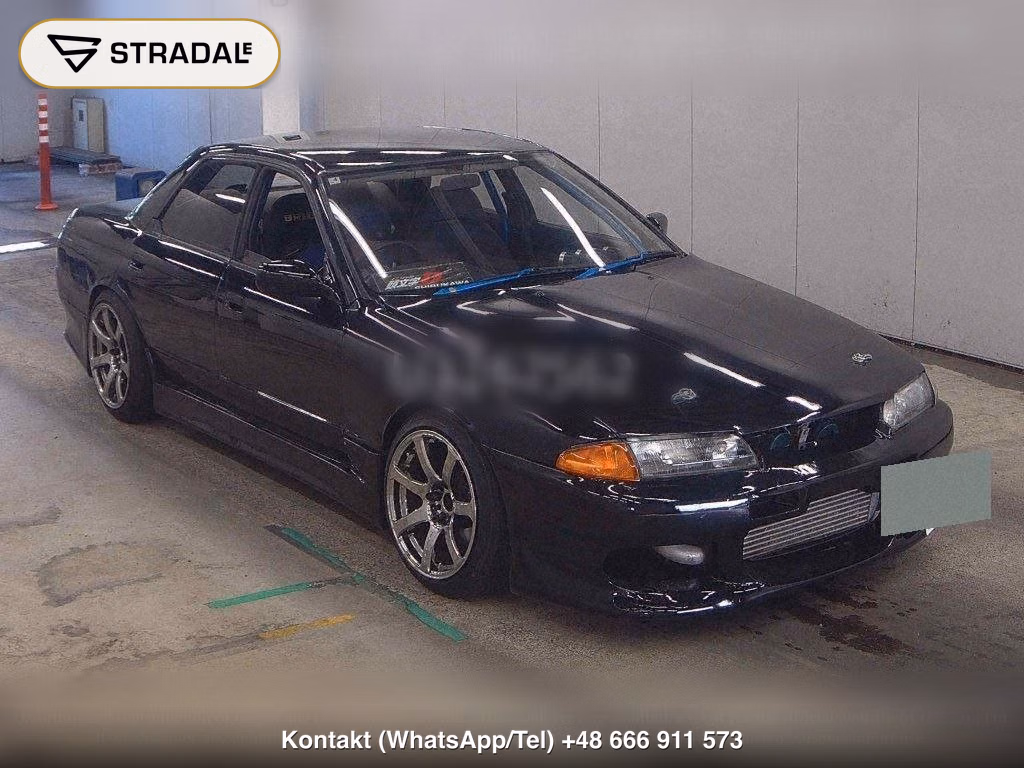 NISSAN SKYLINE 4D, miniaturka 2