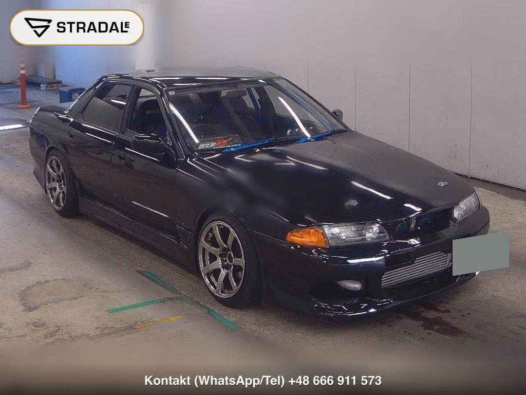 NISSAN SKYLINE 4D 1992, aukcja z Japonii, zdjęcie 1