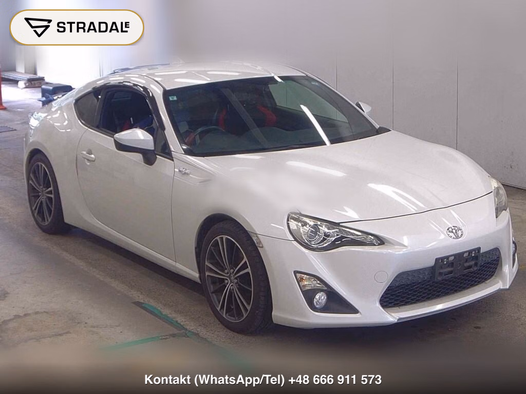 TOYOTA 86 GT 2015, aukcja z Japonii, zdjęcie 1