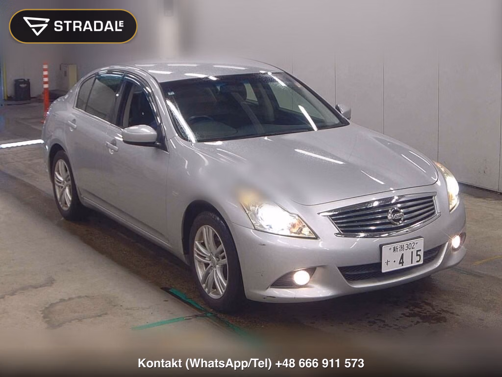 NISSAN SKYLINE 4D 4WD 250GT FOUR 2013, aukcja z Japonii, zdjęcie 1