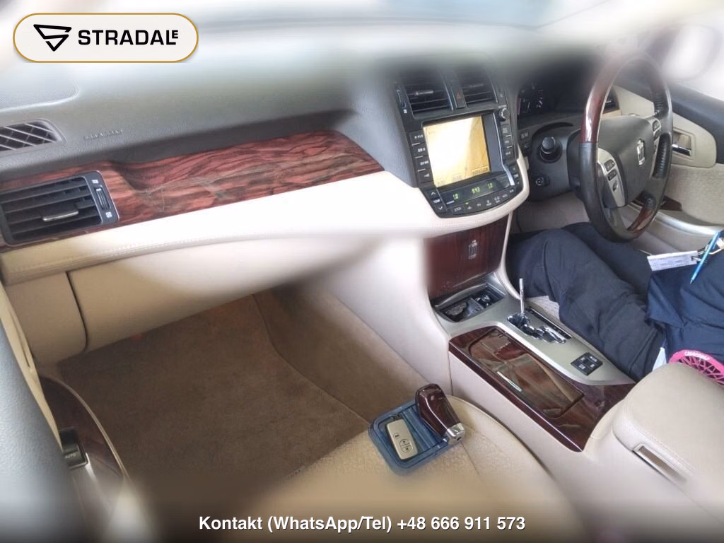 TOYOTA CROWN 4D ROYAL SALOON, miniaturka 4