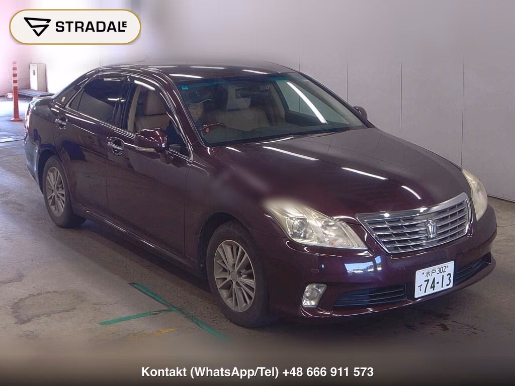 TOYOTA CROWN 4D ROYAL SALOON 2010, aukcja z Japonii, zdjęcie 1