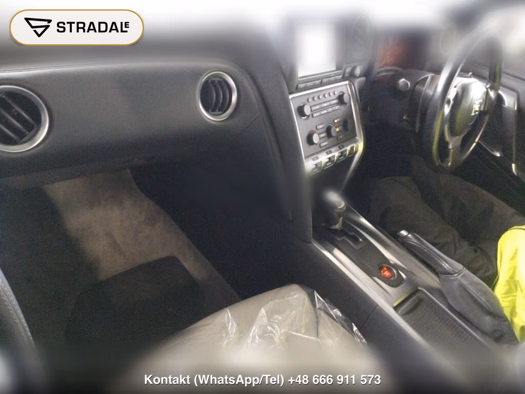 NISSAN GT-R 4WD PREMIUM EDITION, miniaturka 4
