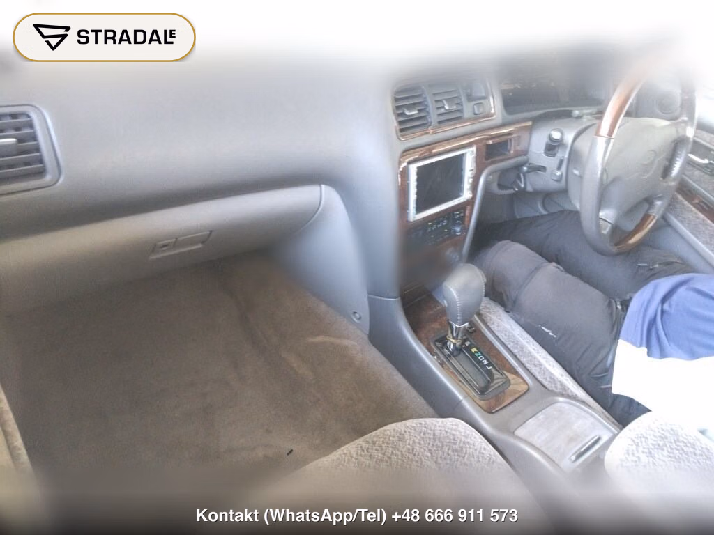 TOYOTA CHASER AVANTE LORDLY, miniaturka 3