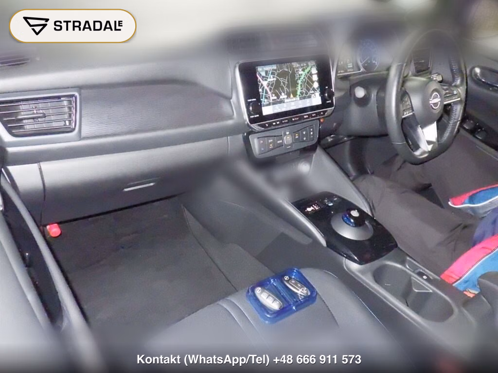 NISSAN LEAF X V SELECTION, miniaturka 4