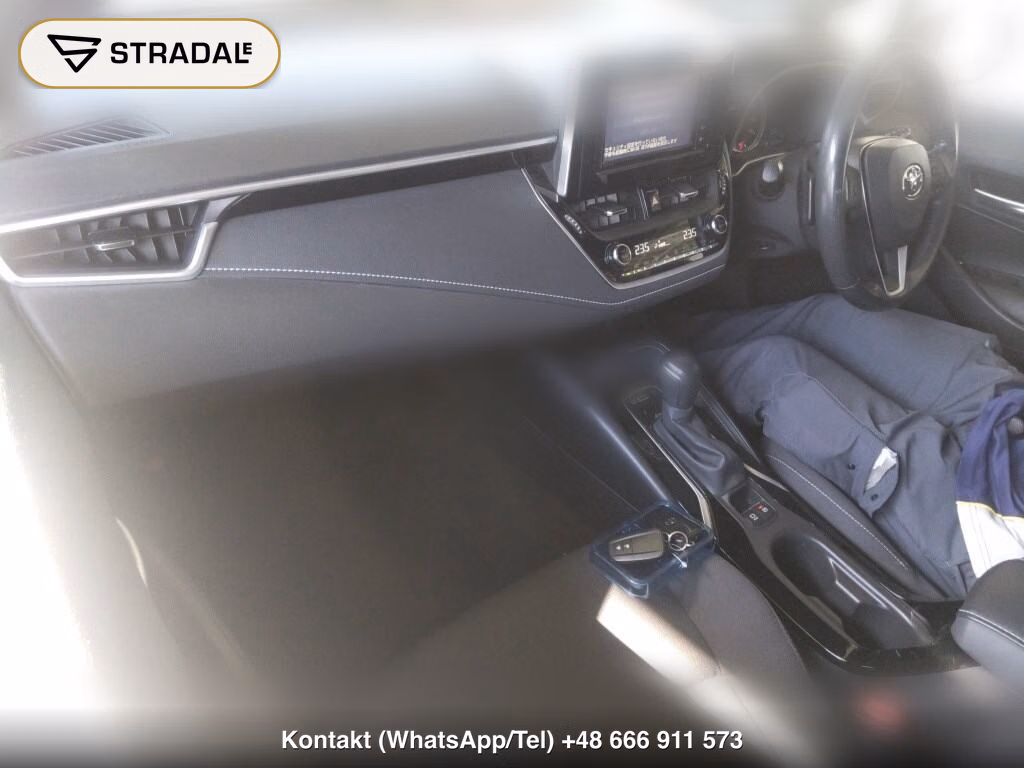 TOYOTA COROLLA SPORT G, miniaturka 4