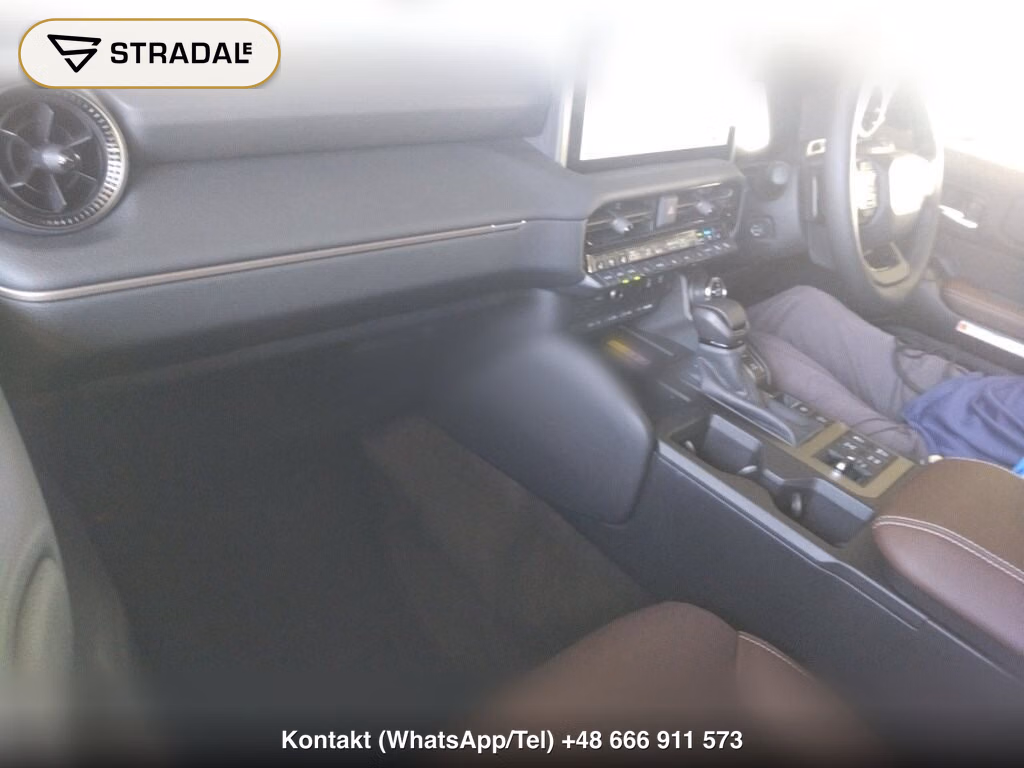 TOYOTA LAND CRUISER 250 4WD ZX, miniaturka 4