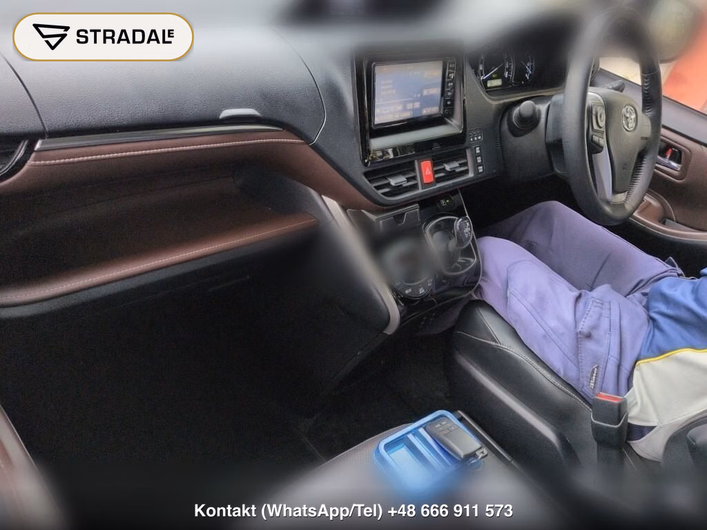 TOYOTA ESQUIRE HYBRID GI, miniaturka 4