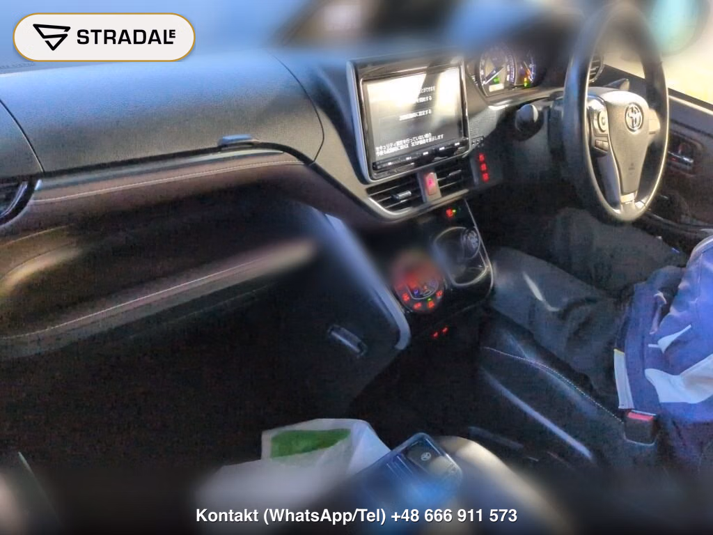 TOYOTA ESQUIRE HYBRID GI, miniaturka 4