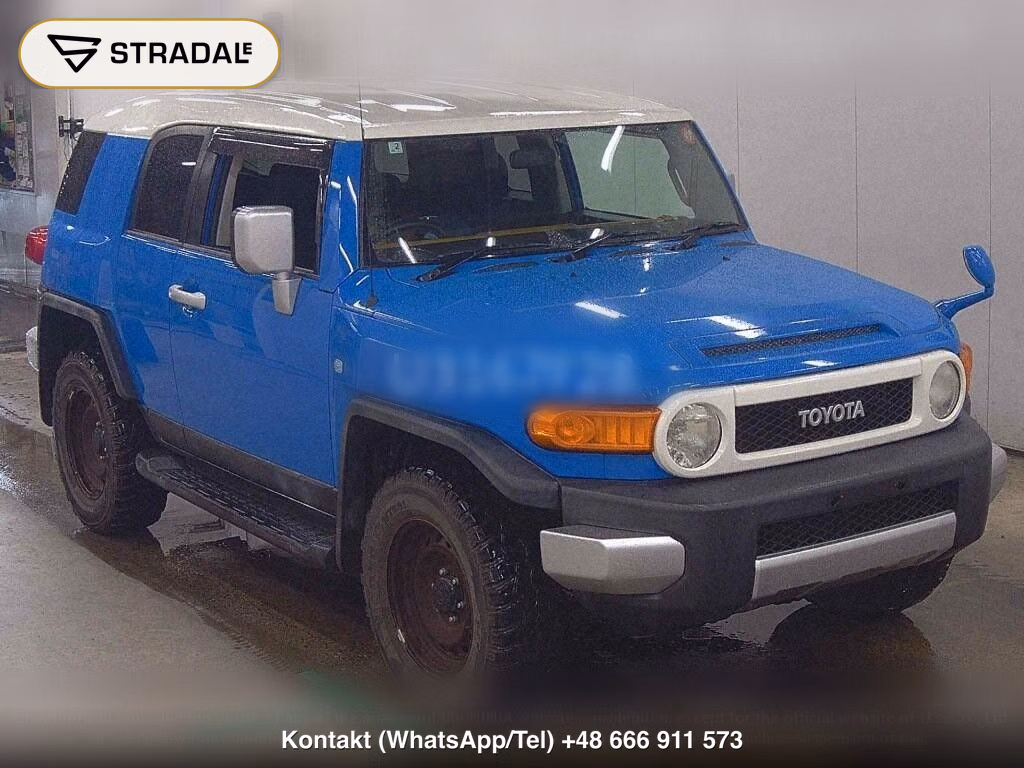 TOYOTA FJ CRUISER 4WD, miniaturka 2