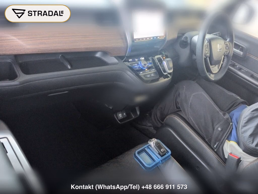 HONDA FREED HYBRID HYBRID CROSSTAR, miniaturka 4