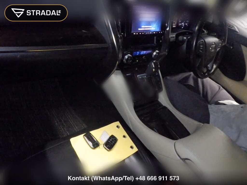 TOYOTA ALPHARD HYBRID 4WD G, miniaturka 3