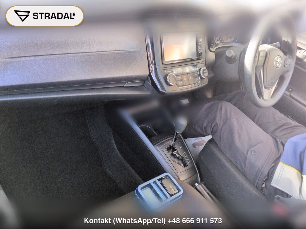 TOYOTA COROLLA AXIO HYBRID EX, miniaturka 4