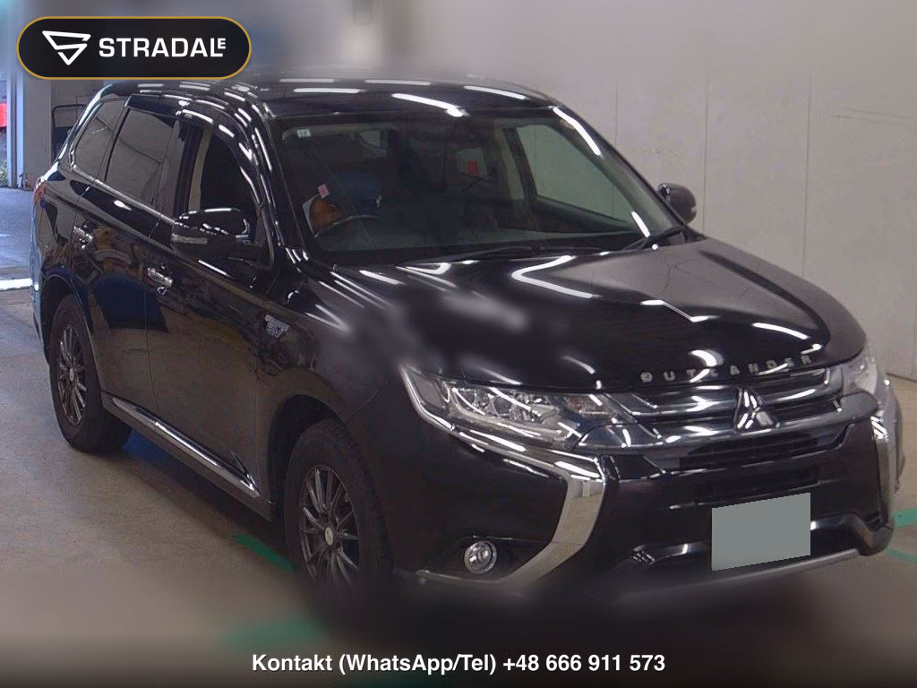 MITSUBISHI OUTLANDER PHEV 4WD G NAVI PACKAGE 2015, aukcja z Japonii, zdjęcie 1