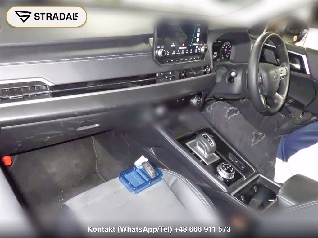 MITSUBISHI OUTLANDER PHEV 4WD G, miniaturka 4