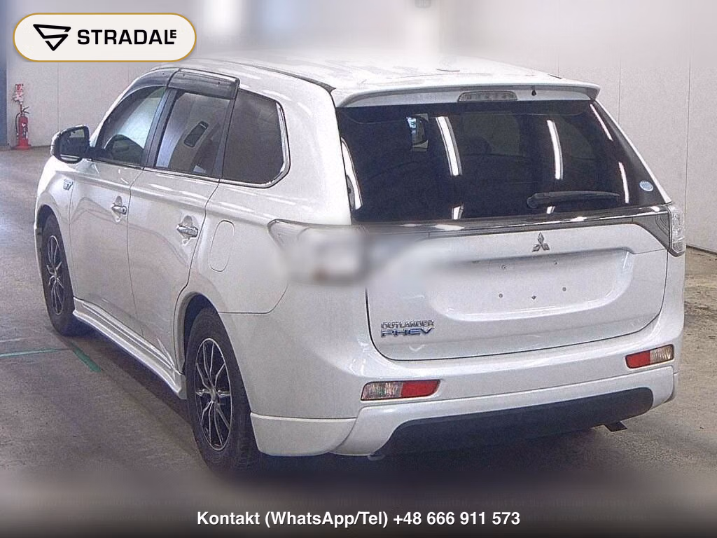 MITSUBISHI OUTLANDER PHEV 4WD SPORT STYLE EDITION, miniaturka 3