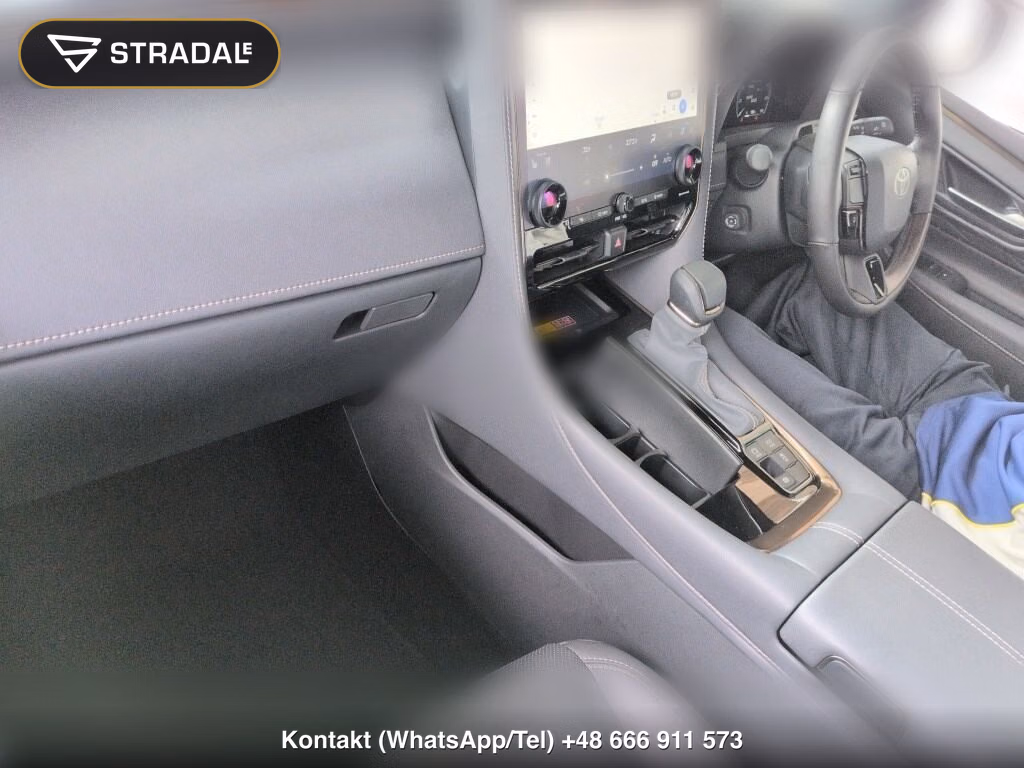 TOYOTA ALPHARD Z, miniaturka 4