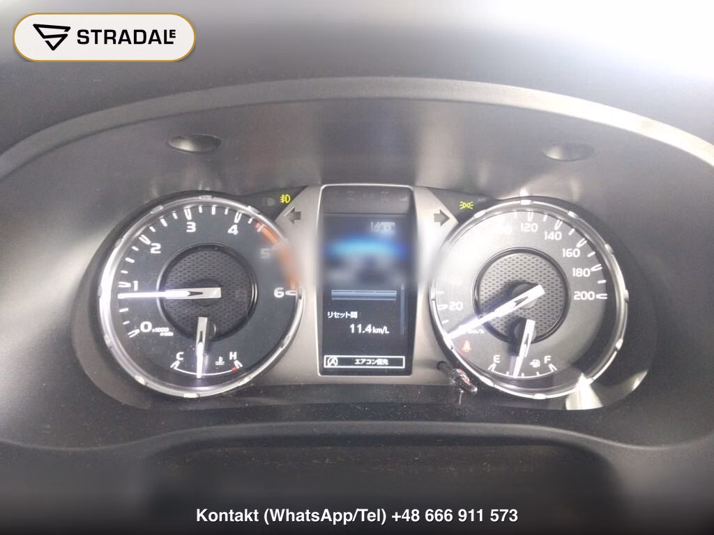 TOYOTA HILUX 4D 4WD Z, miniaturka 4