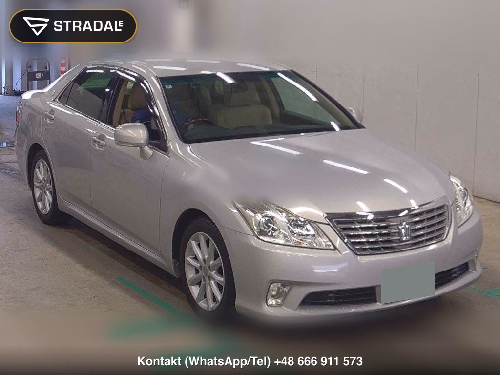 TOYOTA CROWN 4D ROYAL SALOON 2010, aukcja z Japonii, zdjęcie 1