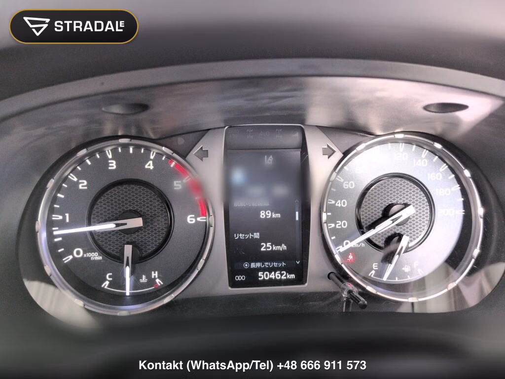 TOYOTA HILUX 4D 4WD Z, miniaturka 4