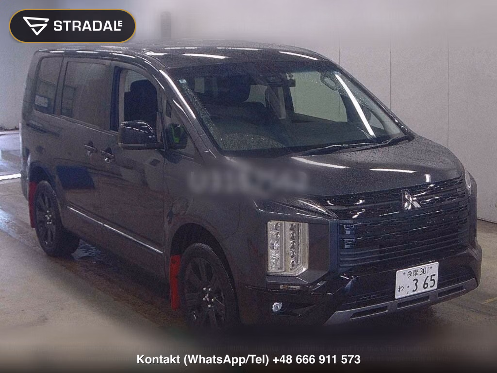 MITSUBISHI DELICA D:5 4WD CHAMONIX, miniaturka 2