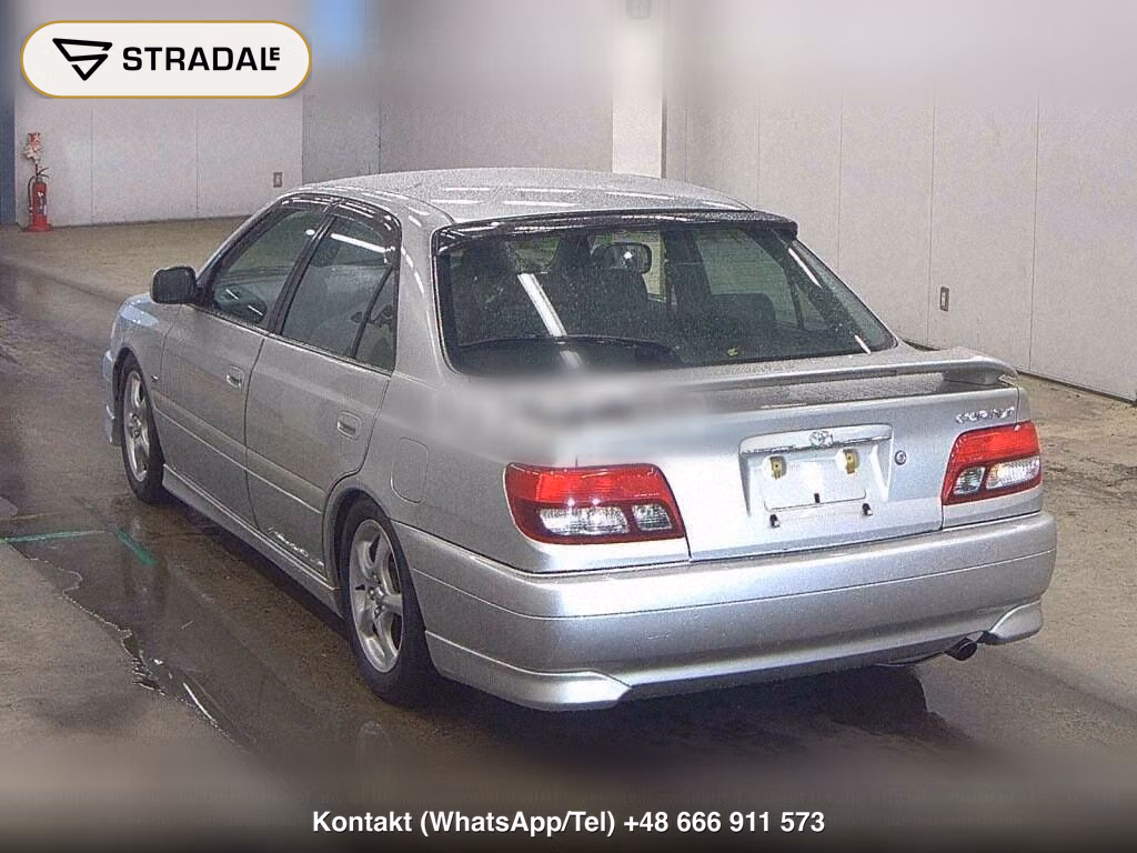 TOYOTA CARINA 4D GT, miniaturka 3