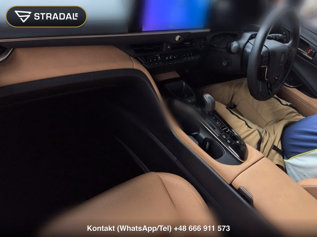 TOYOTA CROWN SPORT 4WD SPORT Z (HEV), miniaturka 4