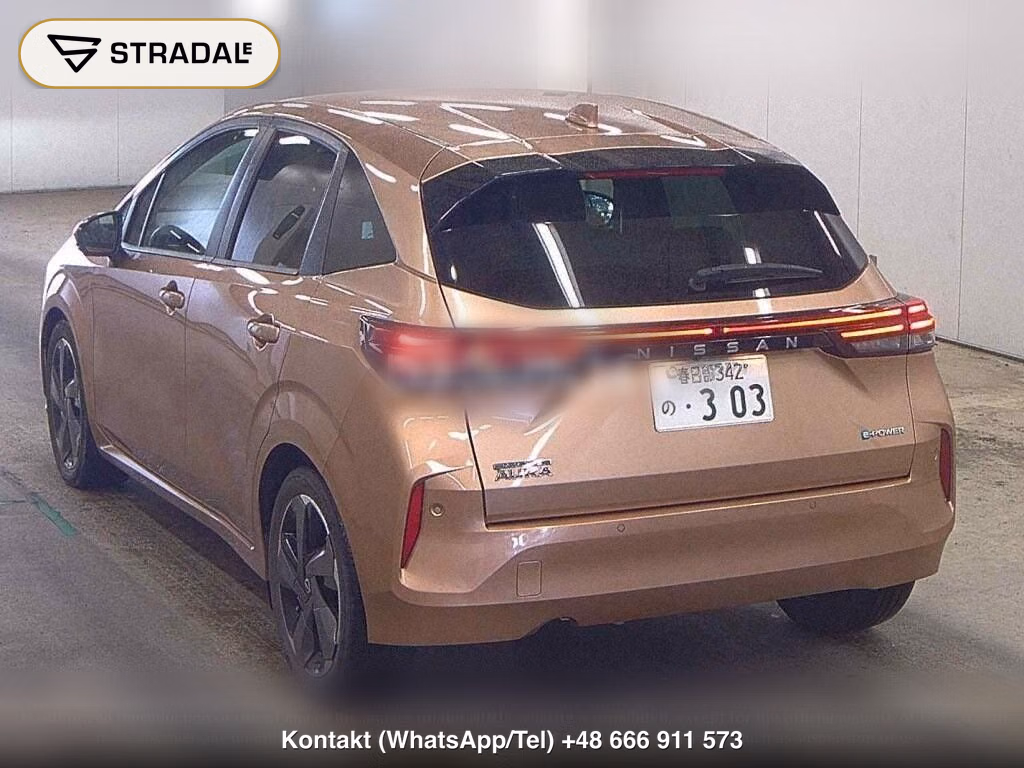 NISSAN AURA G, miniaturka 3
