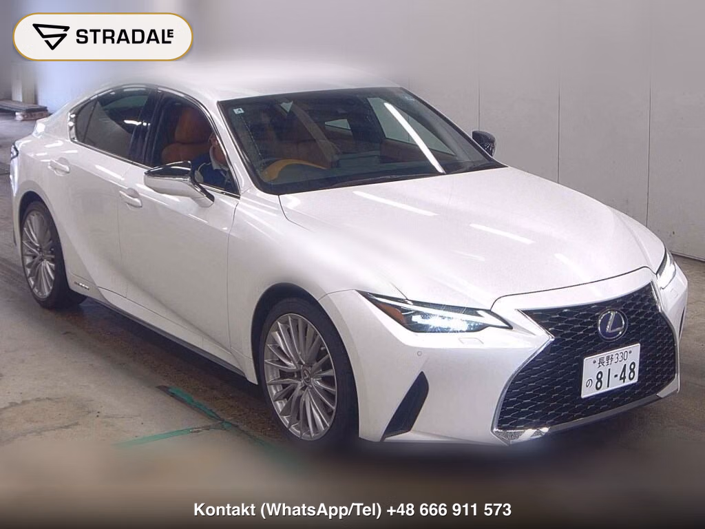 LEXUS IS 4D 4WD IS300H VERSION L 2021, aukcja z Japonii, zdjęcie 1
