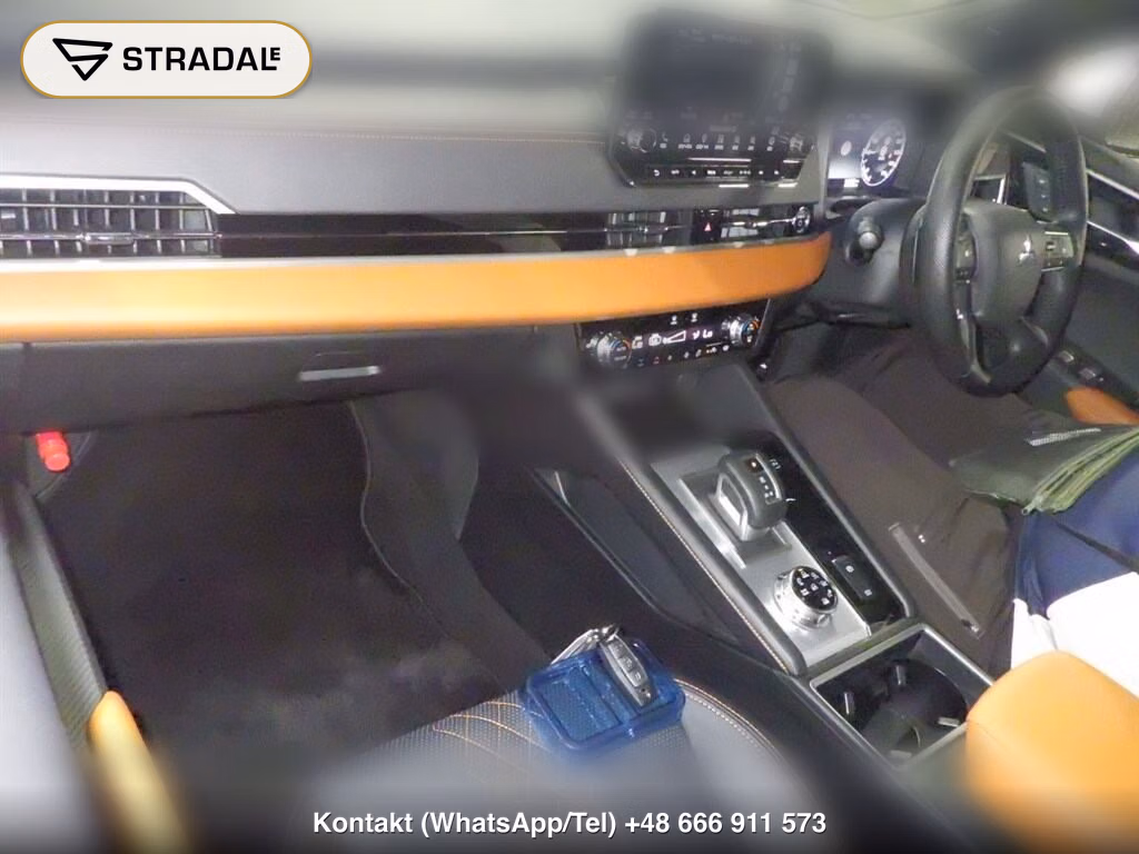MITSUBISHI OUTLANDER PHEV 4WD P, miniaturka 4