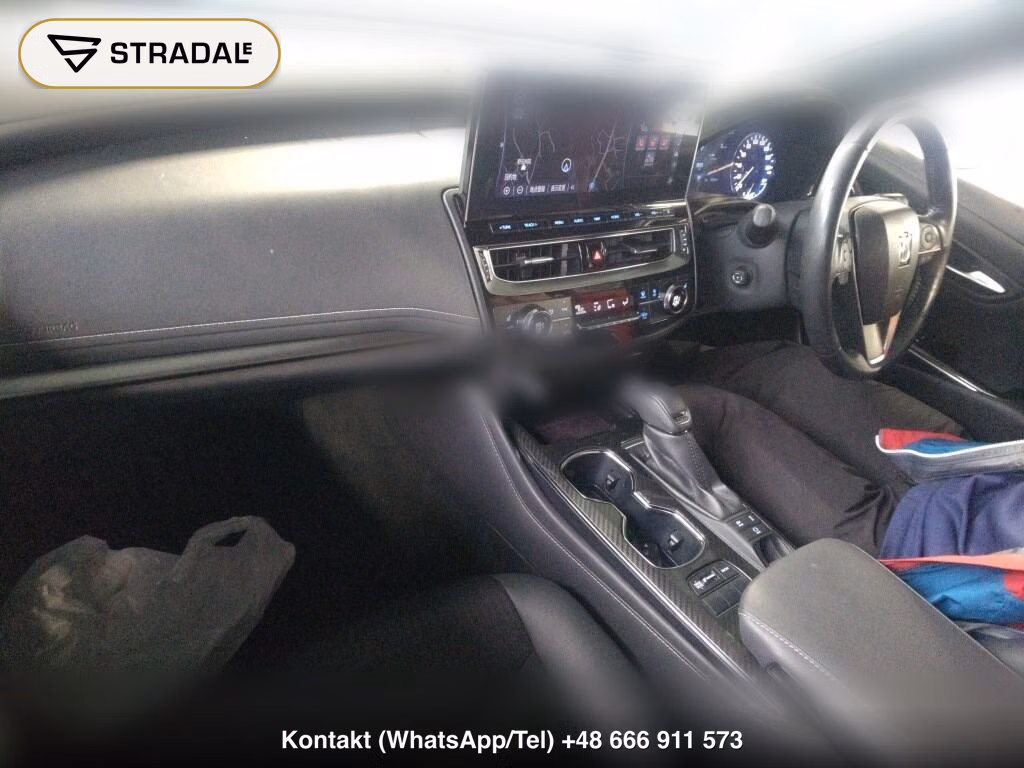 TOYOTA CROWN HYBRID RS, miniaturka 4