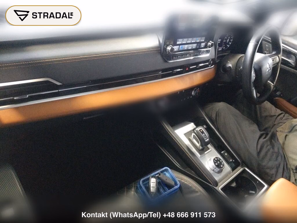 MITSUBISHI OUTLANDER PHEV 4WD P, miniaturka 4