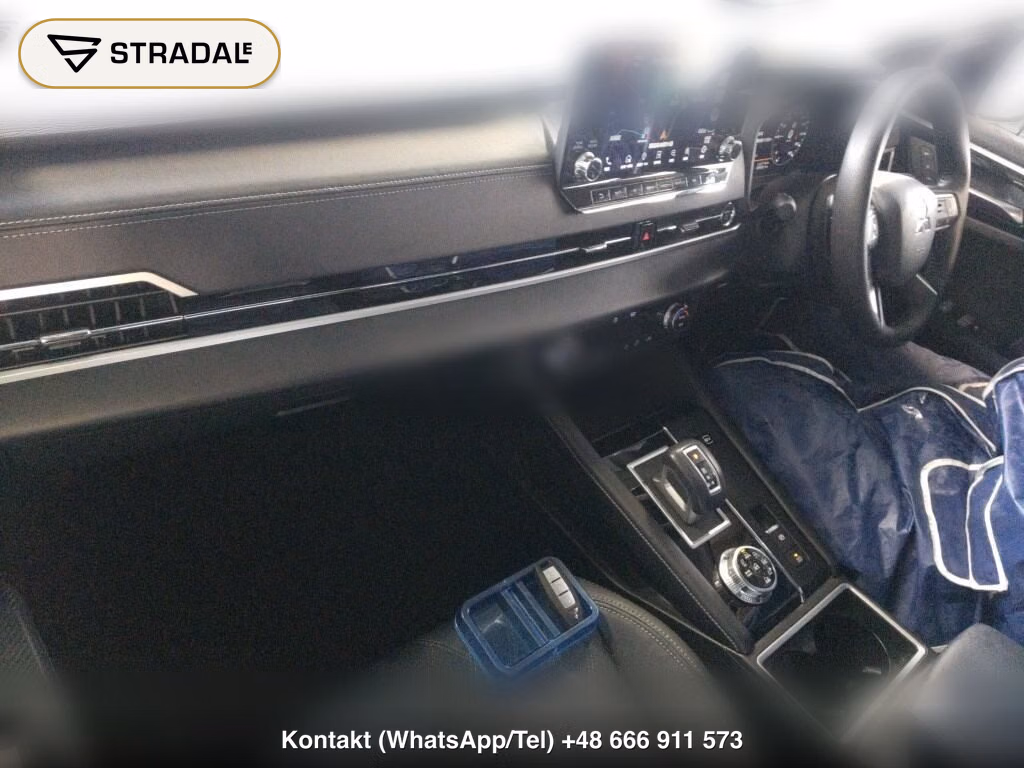 MITSUBISHI OUTLANDER PHEV 4WD G, miniaturka 3