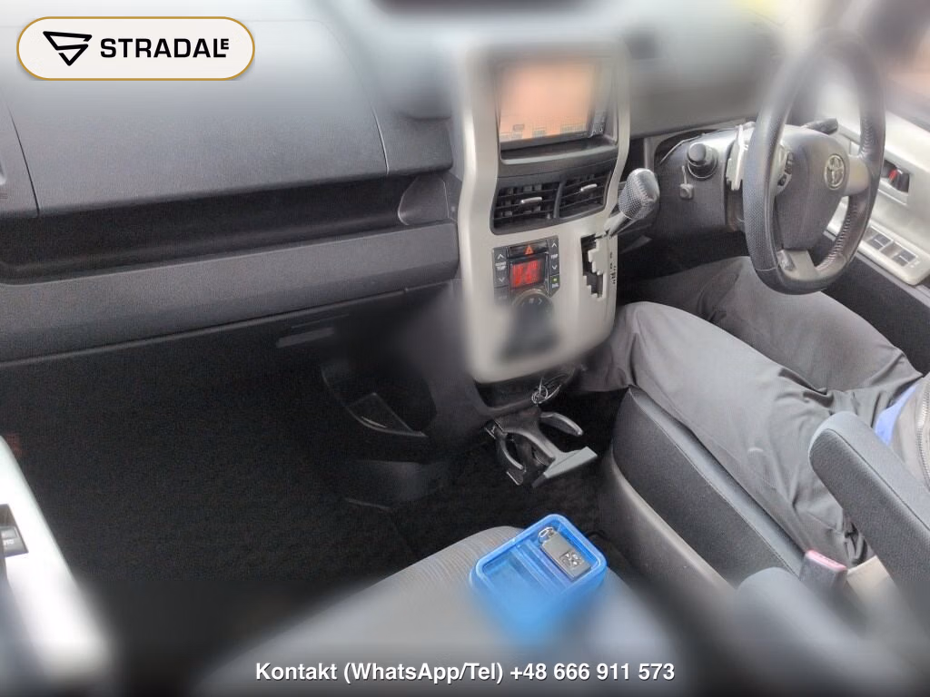TOYOTA NOAH SI, miniaturka 4