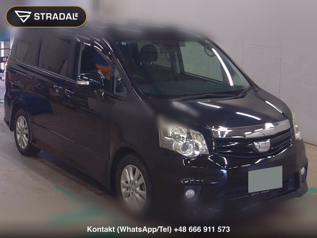 TOYOTA NOAH SI 2011, aukcja z Japonii, zdjęcie 1