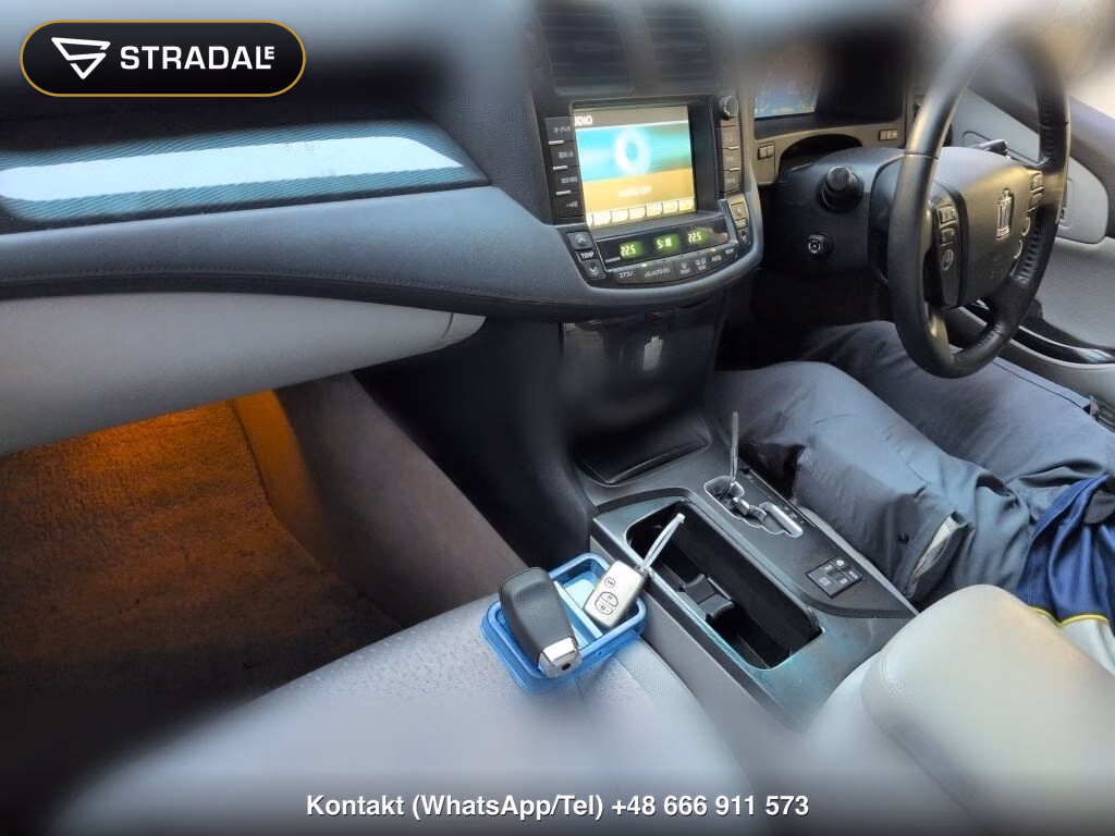 TOYOTA CROWN HYBRID STANDARD PACKAGE, miniaturka 4