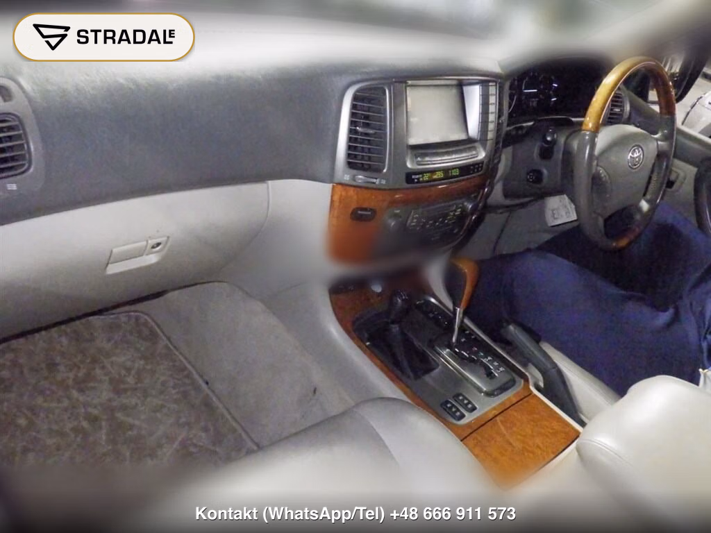 TOYOTA LAND CRUISER 100 4WD CYGNUS, miniaturka 4