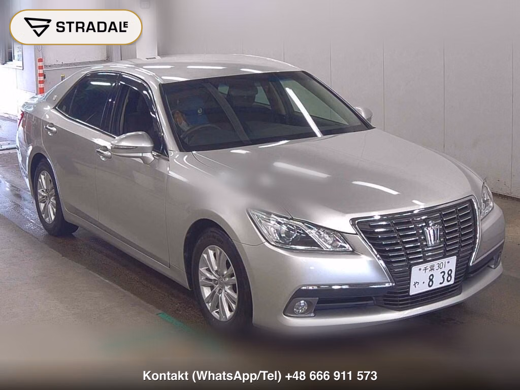 TOYOTA CROWN 4D ROYAL SALOON 2013, aukcja z Japonii, zdjęcie 1