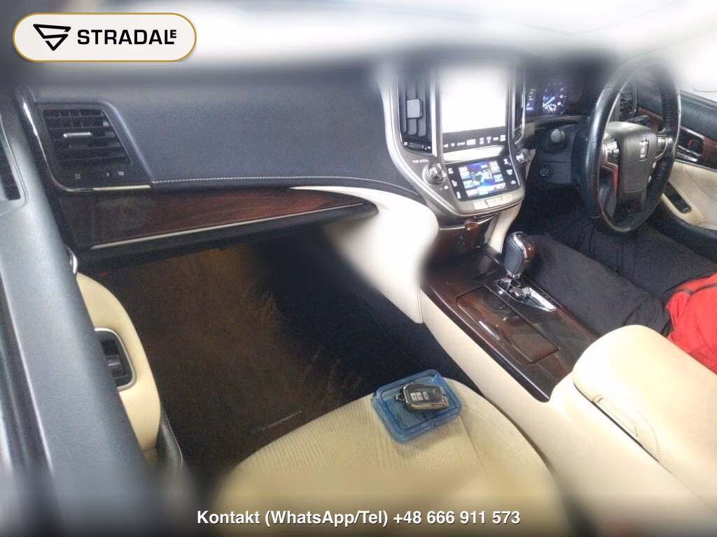 TOYOTA CROWN HYBRID ROYAL SALOON, miniaturka 4
