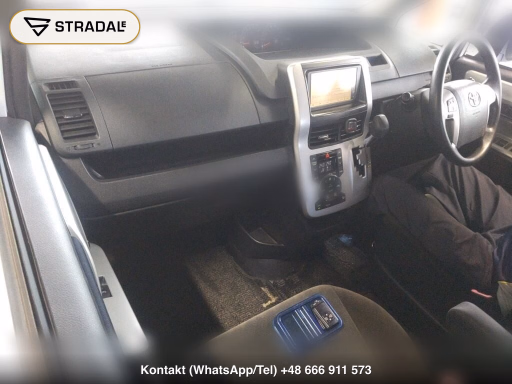 TOYOTA NOAH X SMART EDITION, miniaturka 4