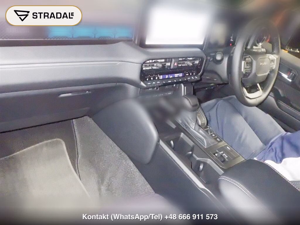 TOYOTA LAND CRUISER 250 4WD VX, miniaturka 4