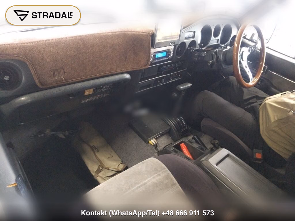 TOYOTA LAND CRUISER 60 4WD VX, miniaturka 4