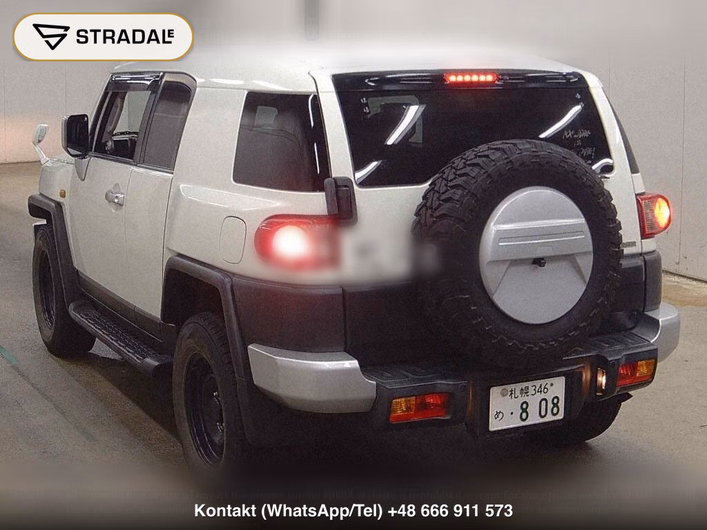 TOYOTA FJ CRUISER 4WD, miniaturka 3