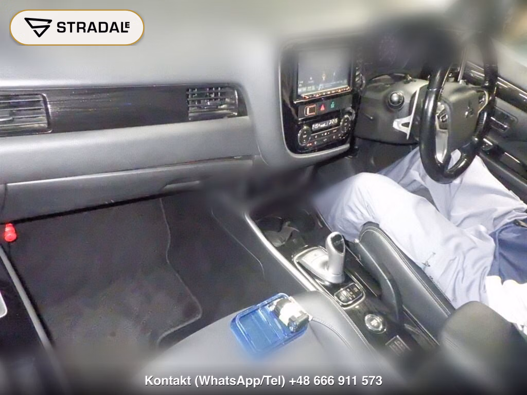 MITSUBISHI OUTLANDER PHEV 4WD G SAFETY PACKAGE, miniaturka 4