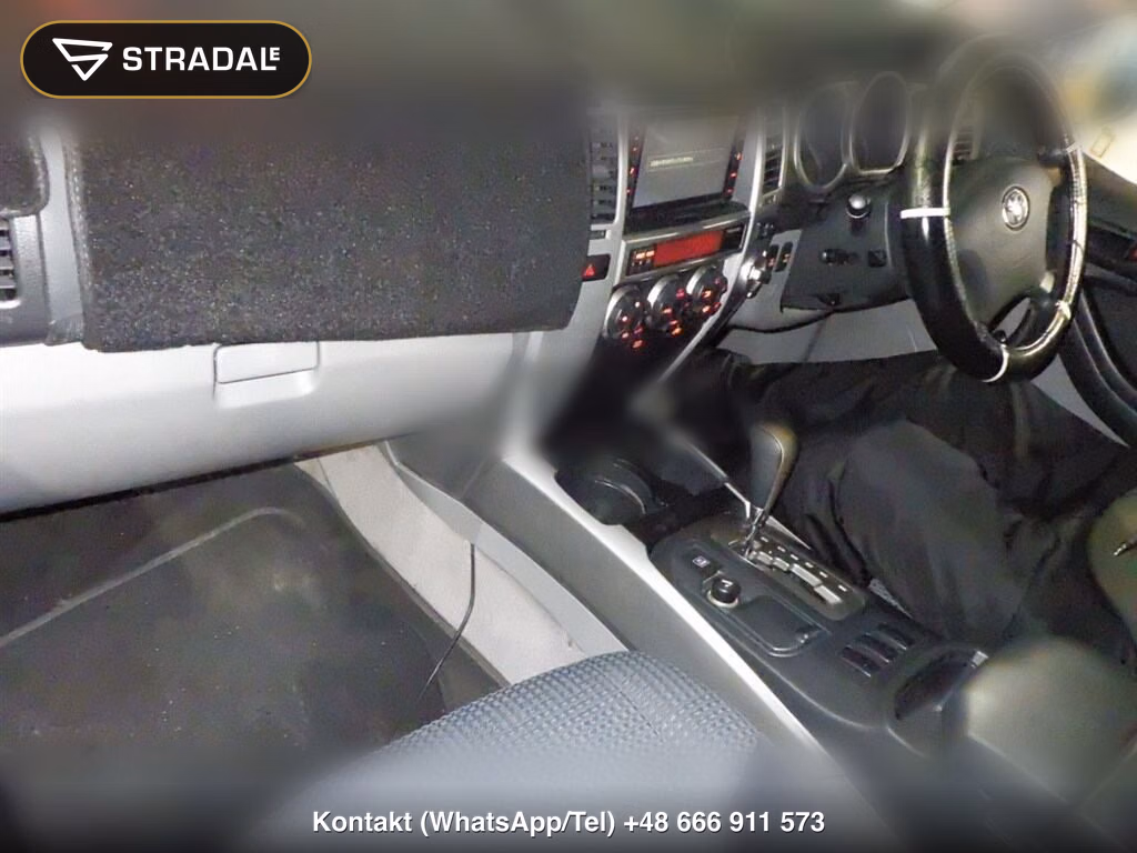 TOYOTA HILUX SURF 5D 4WD, miniaturka 4