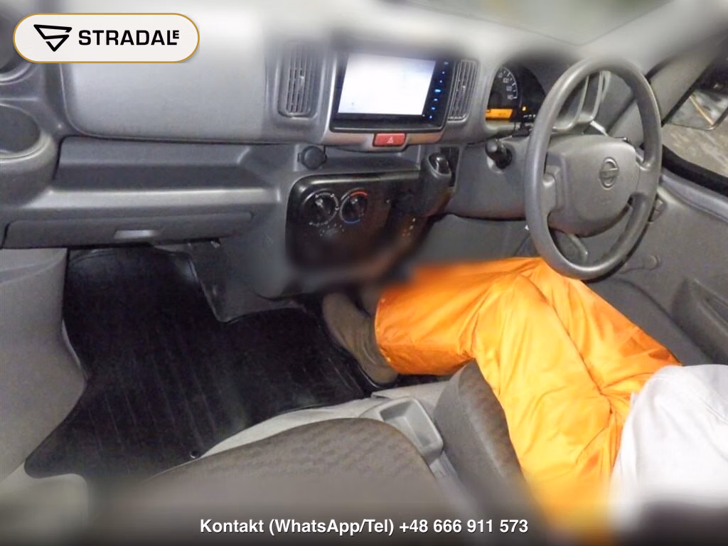 NISSAN NV100CLIPPER VAN DX, miniaturka 4